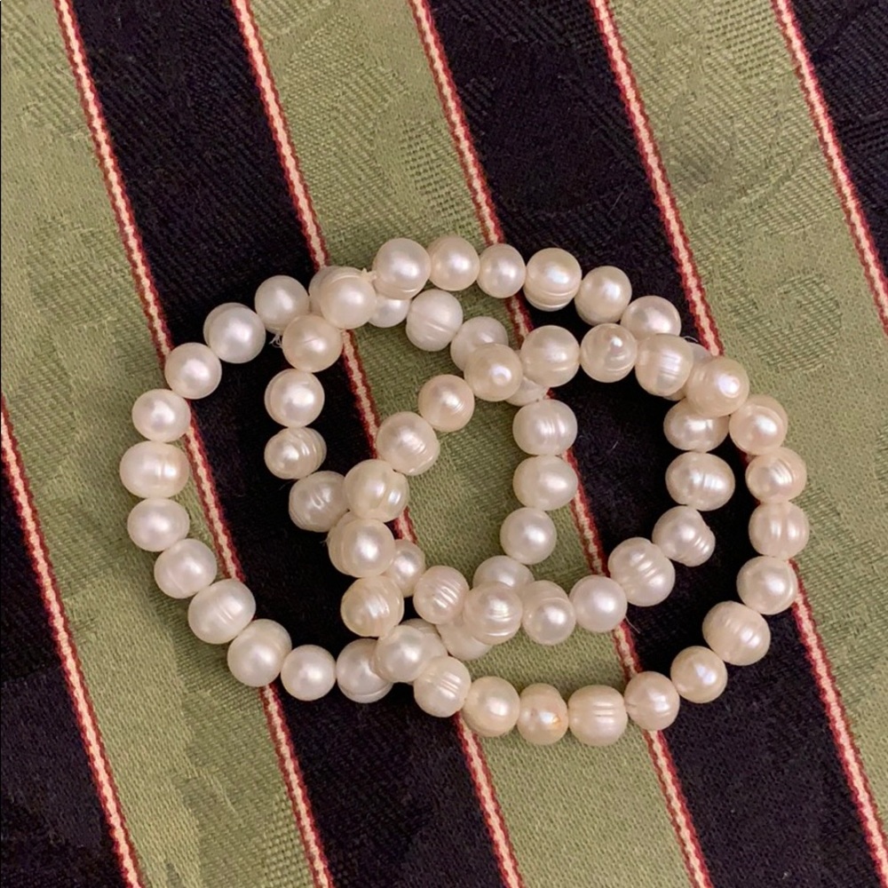 Freshwater pearl bracelets